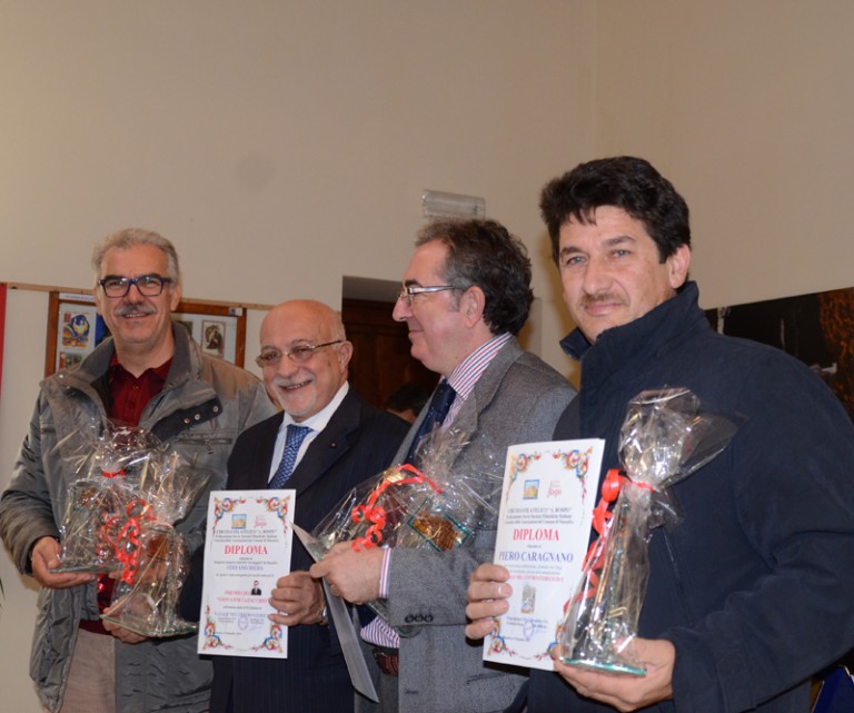 Premio Catacchio E Annullo Filatelico Grande Successo A Massafra Gir