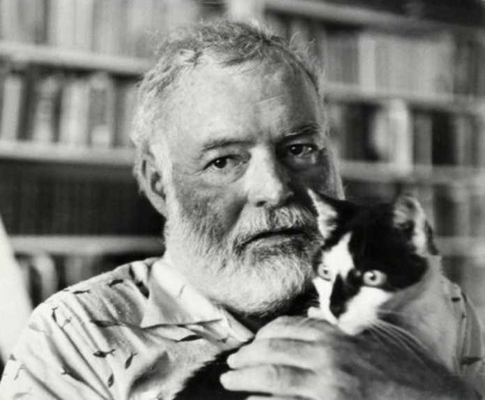 Ernest Hemingway e Cesare Pavese, lungo il fiume e tra lo sponde del mio  mare… - Gir